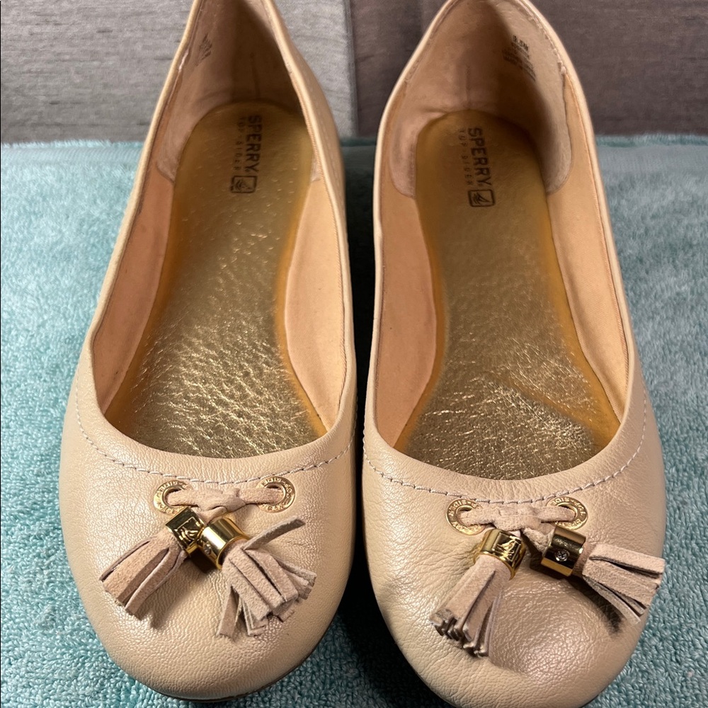 Sperry Women's Tan Tassel Flat ballerina flats size 9 1/2